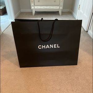 Chanel shopping bag